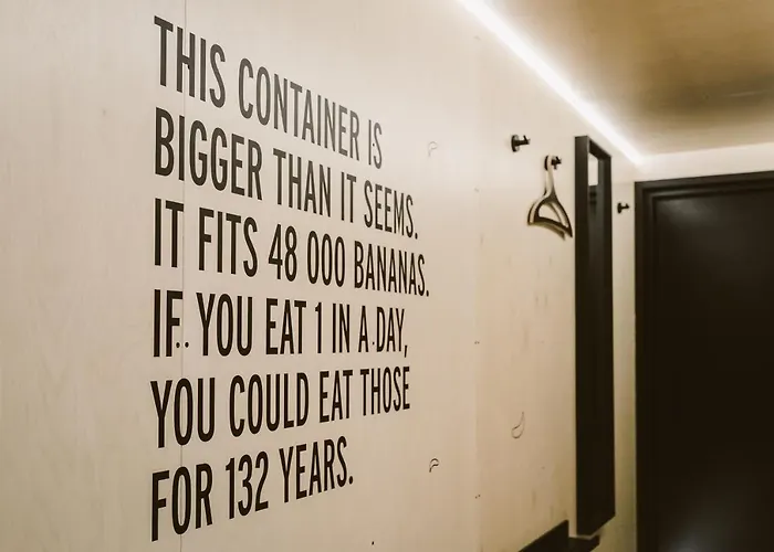 Hotel Hektor Container Tallinn