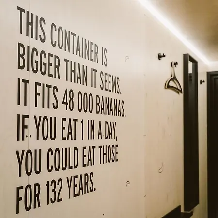 Hotel Hektor Container Tallinn