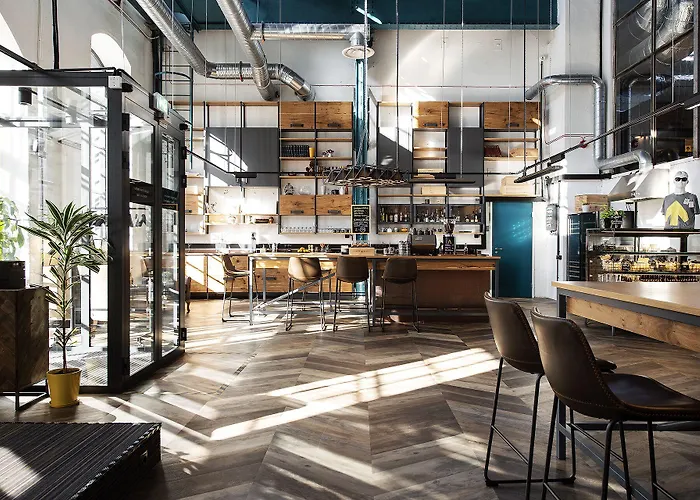 Hektor Container Hotel Talin